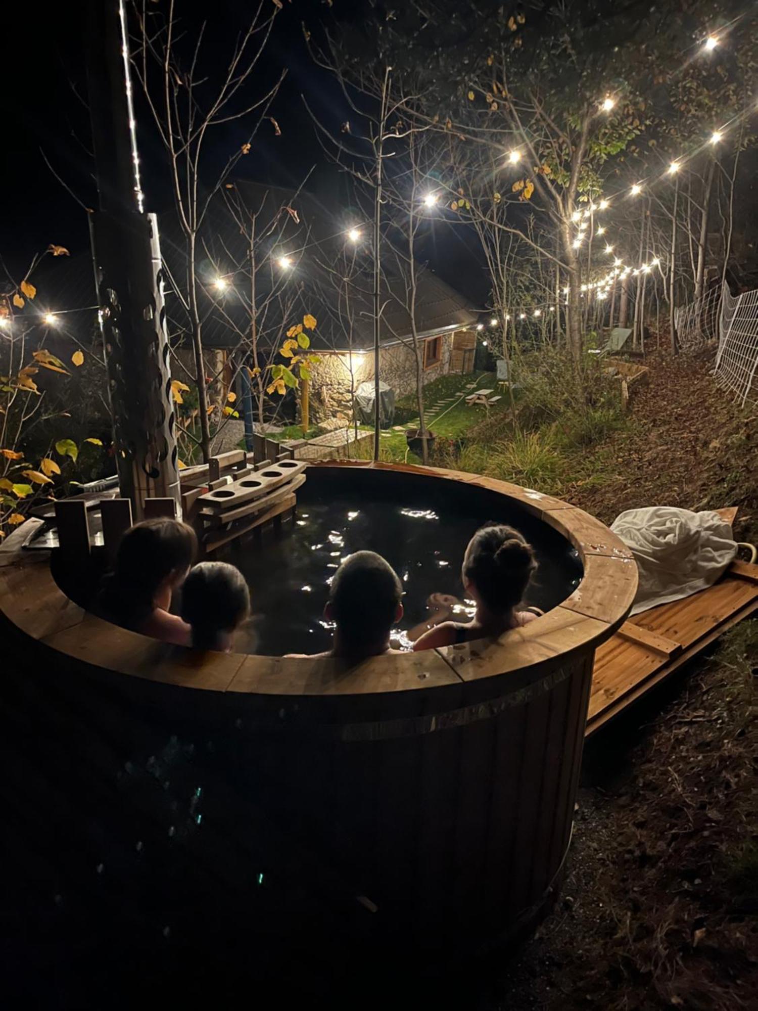 Bed and Breakfast Le Couleau Chateauroux-les-Alpes Esterno foto